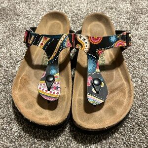 Colorful Paisley T-Strap Sandals made by Biofeet Sz 38 or 7-7.5